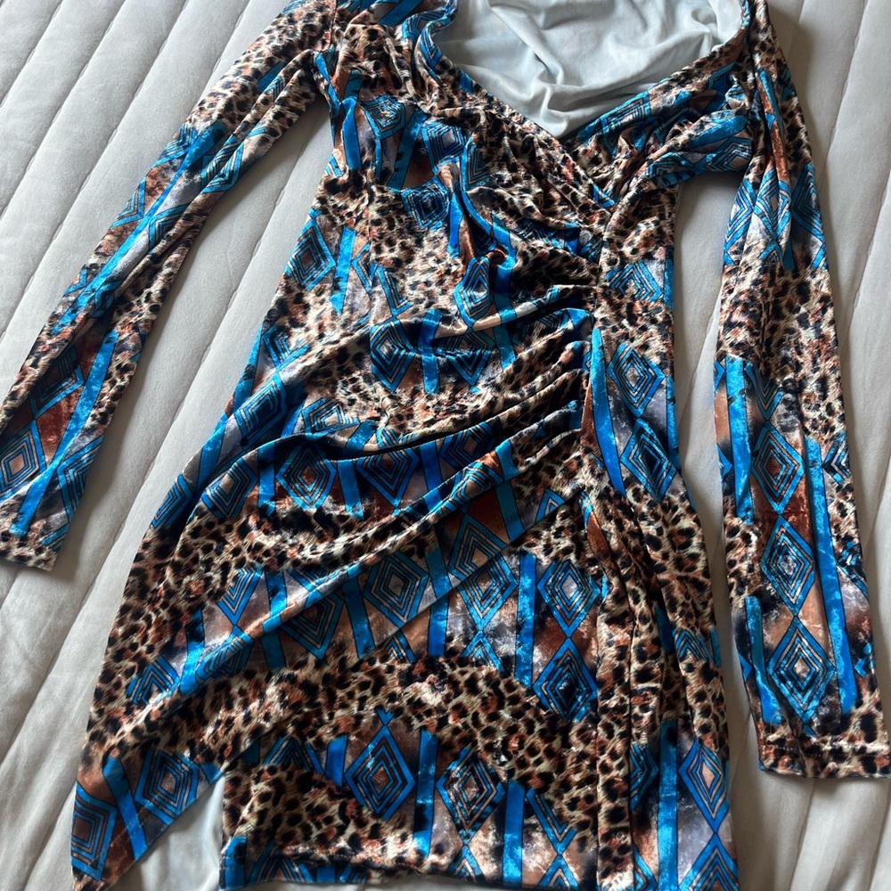Stylish Blue and Brown Patterned Dress